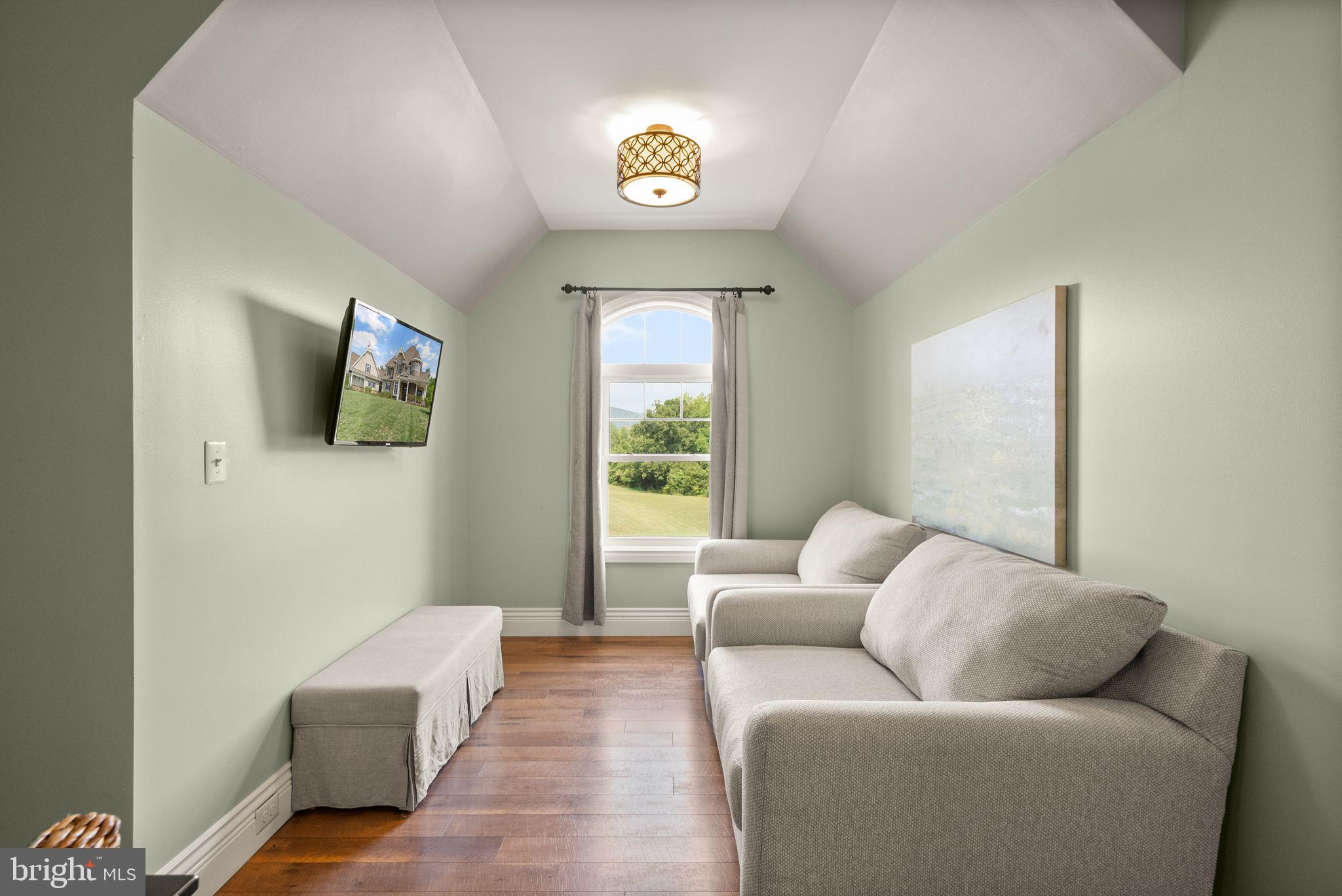 EVERGREEN ESTATES - Residential