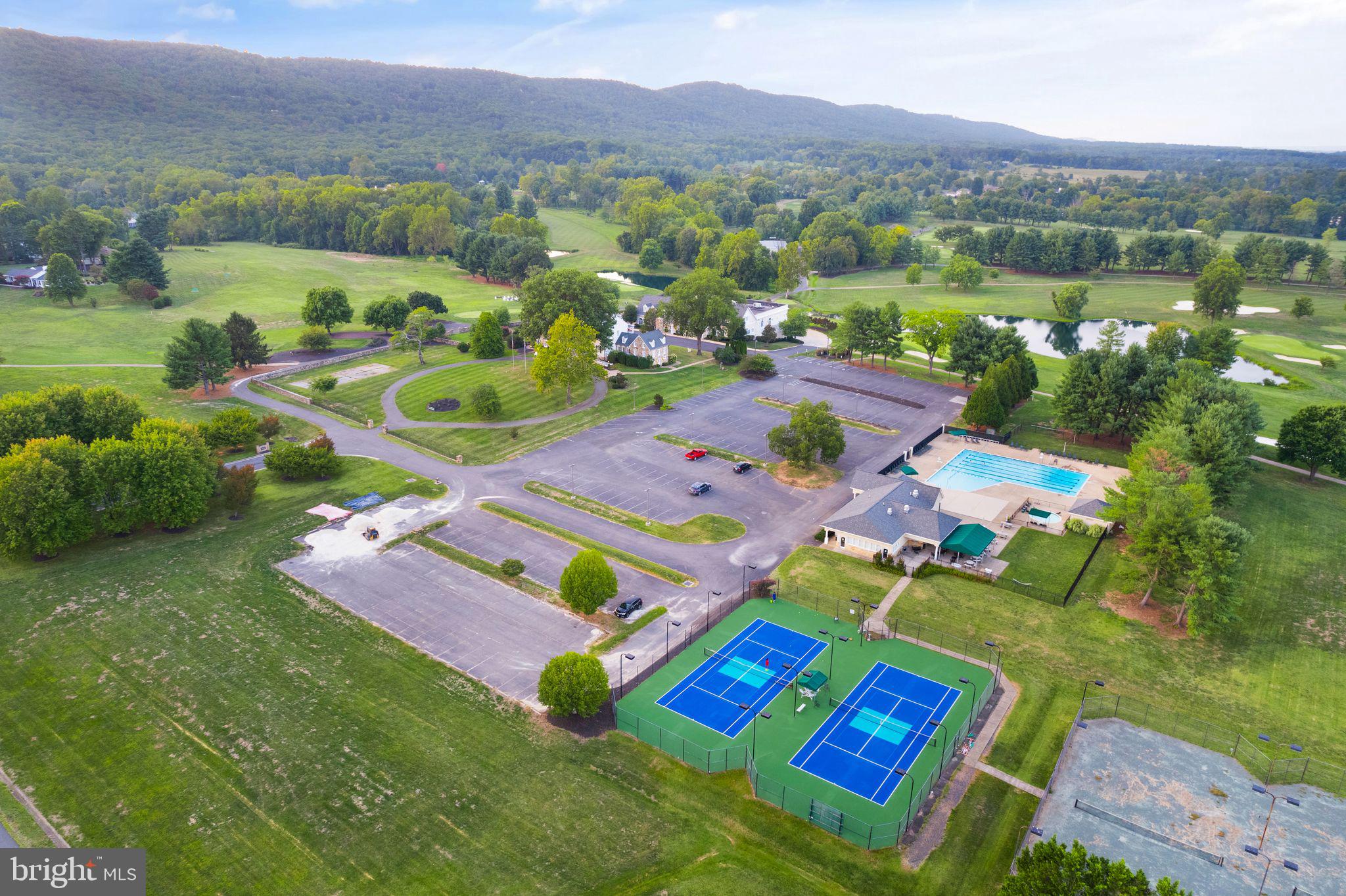 EVERGREEN ESTATES - Residential