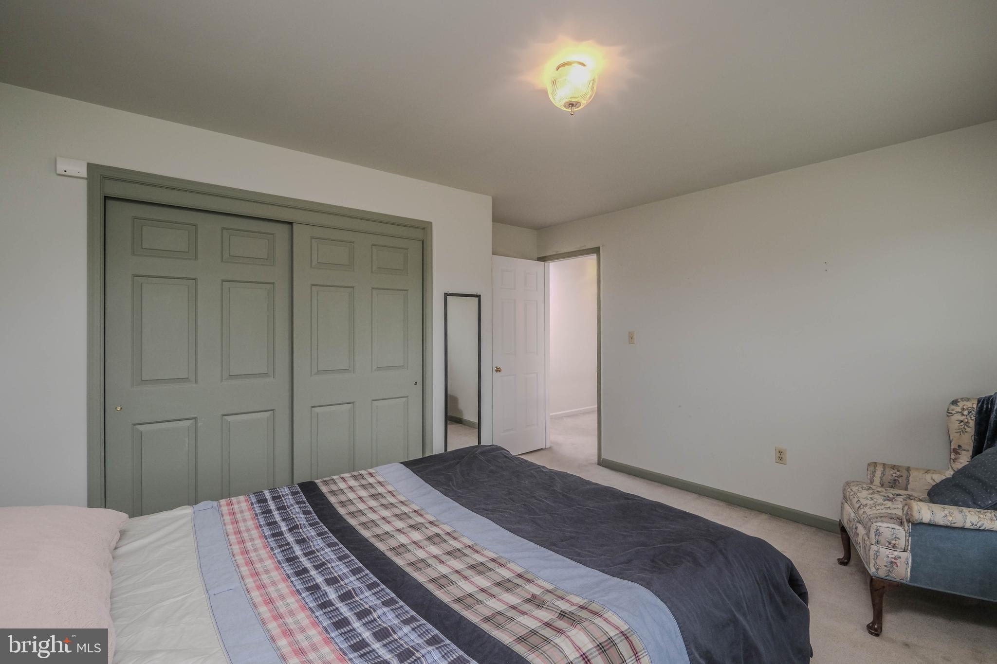 SPRING MILLS FARM - Residential