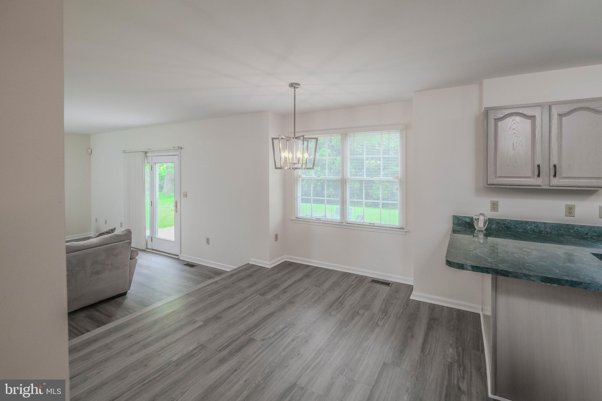 SPRING MILLS FARM - Residential