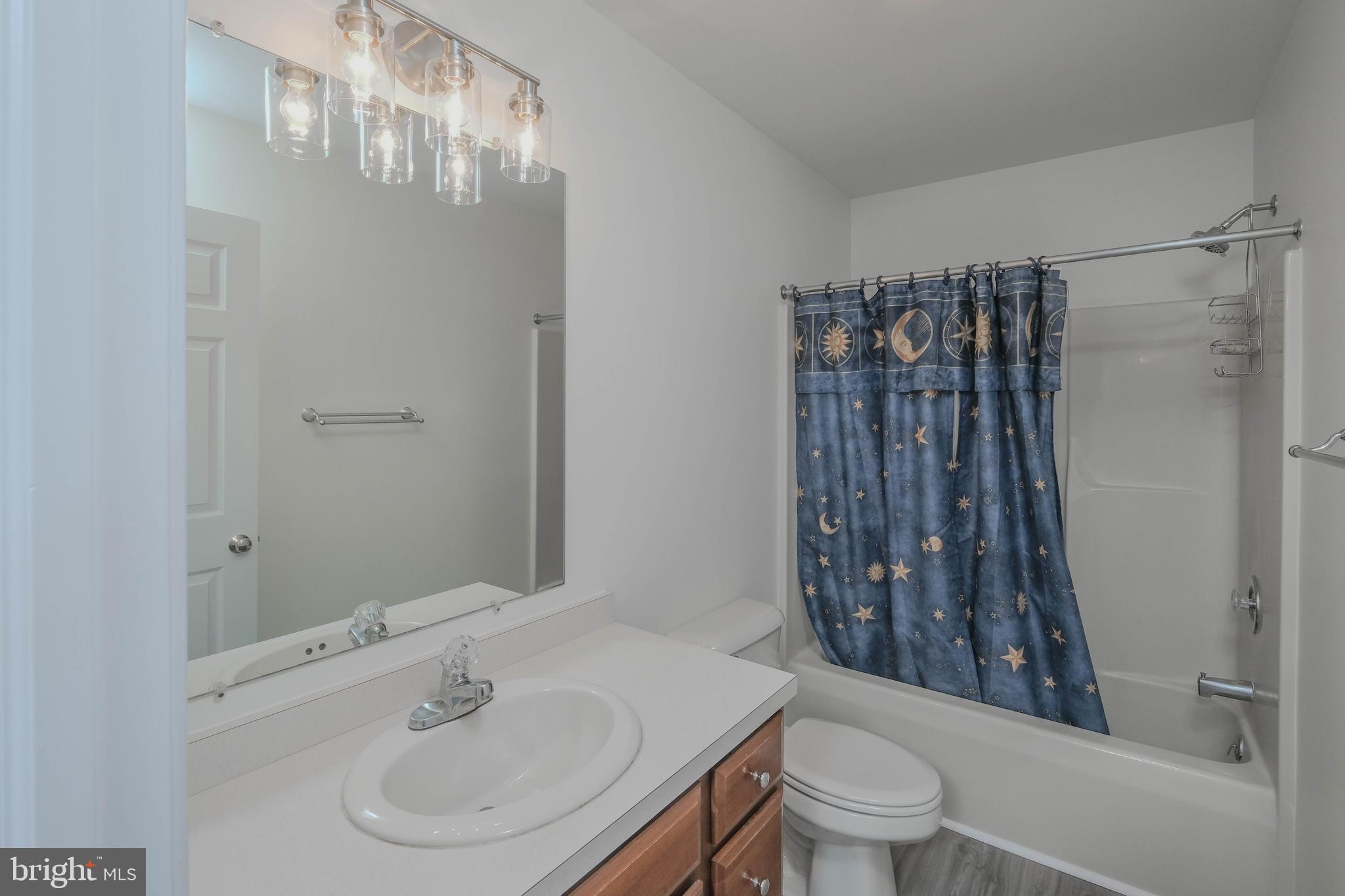 SPRING MILLS FARM - Residential