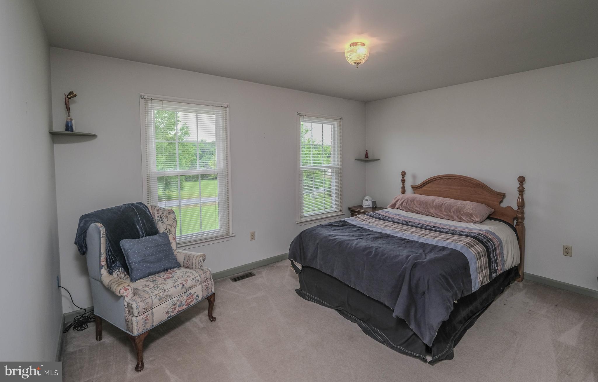 SPRING MILLS FARM - Residential