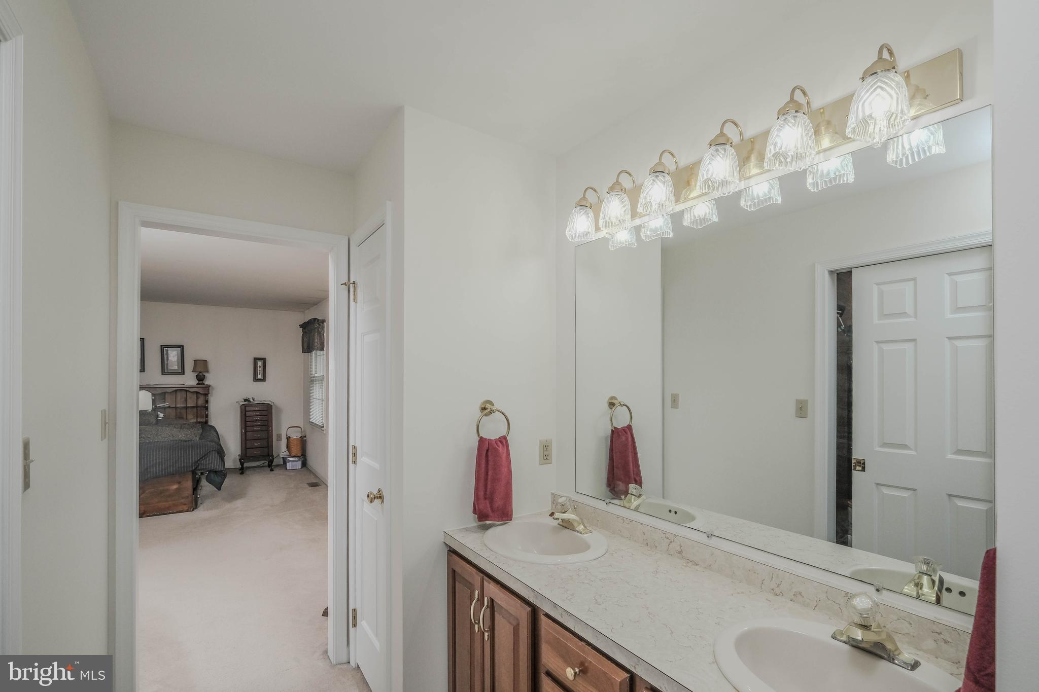 SPRING MILLS FARM - Residential