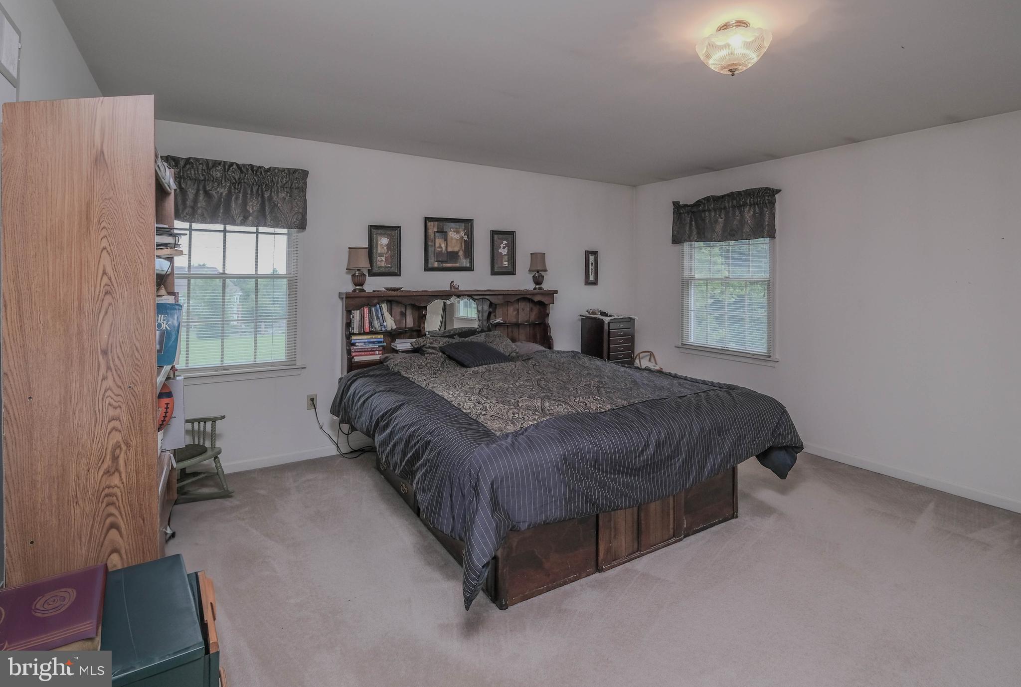 SPRING MILLS FARM - Residential