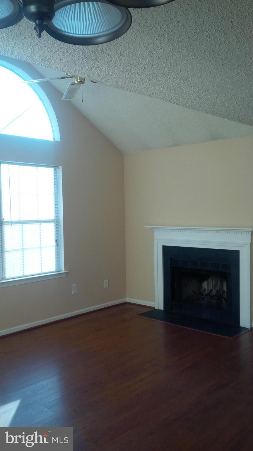 VISTAS AT LAUREL LAKES - Residential Lease