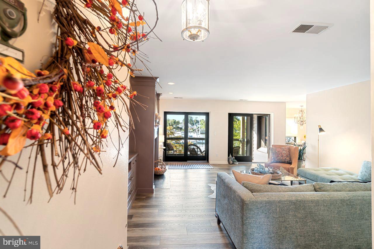 SHEARWATER - Residential Lease