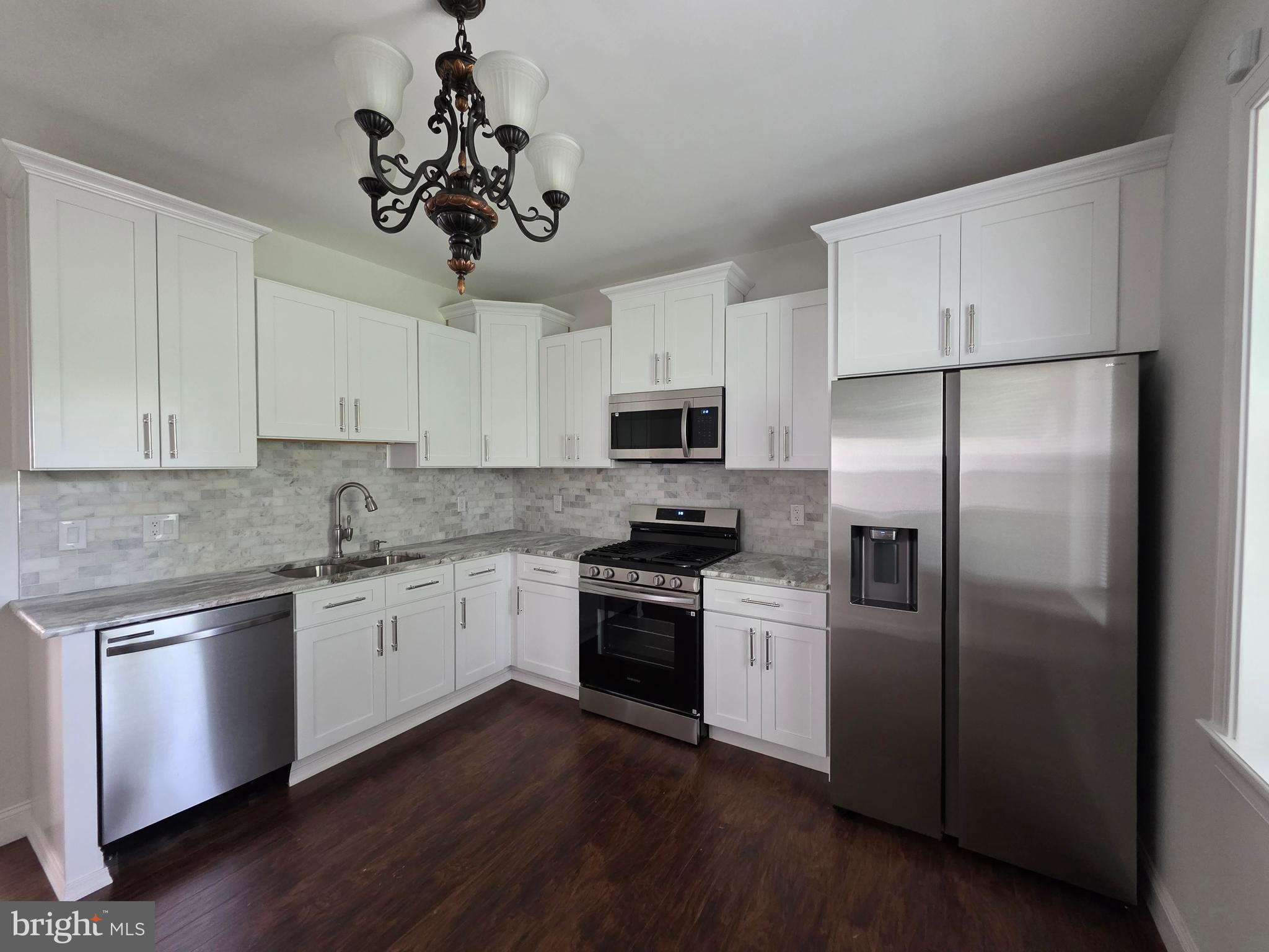 494 W KING STREET
