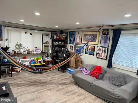 7916 RIGGS ROAD HYATTSVILLE MD 20783