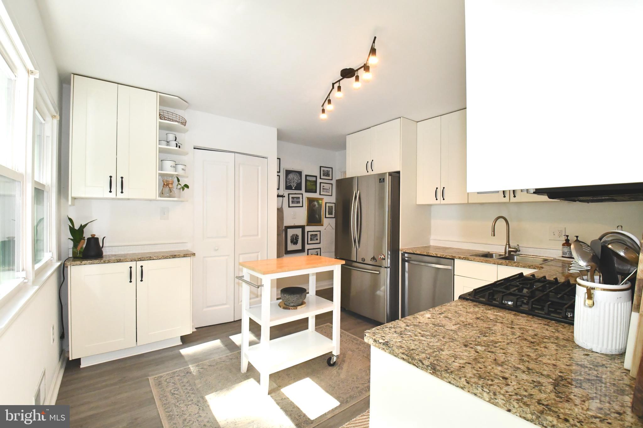 LAKE RIDGE - HARBOR - Residential Lease