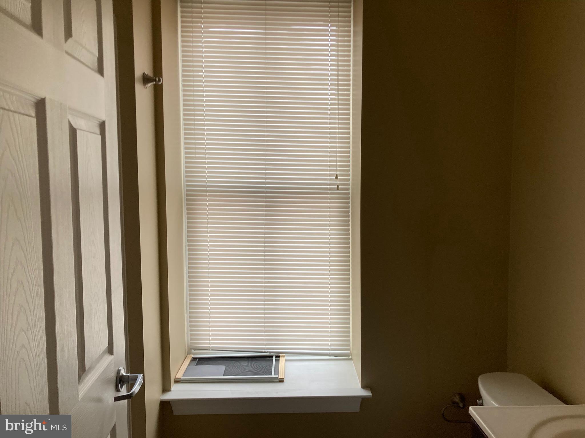 DOWNTOWN HAGERSTOWN - Residential Lease