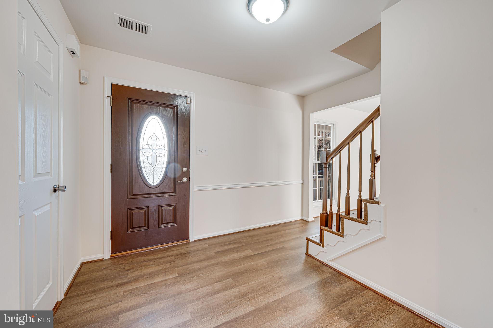 LAKE RIDGE - Residential