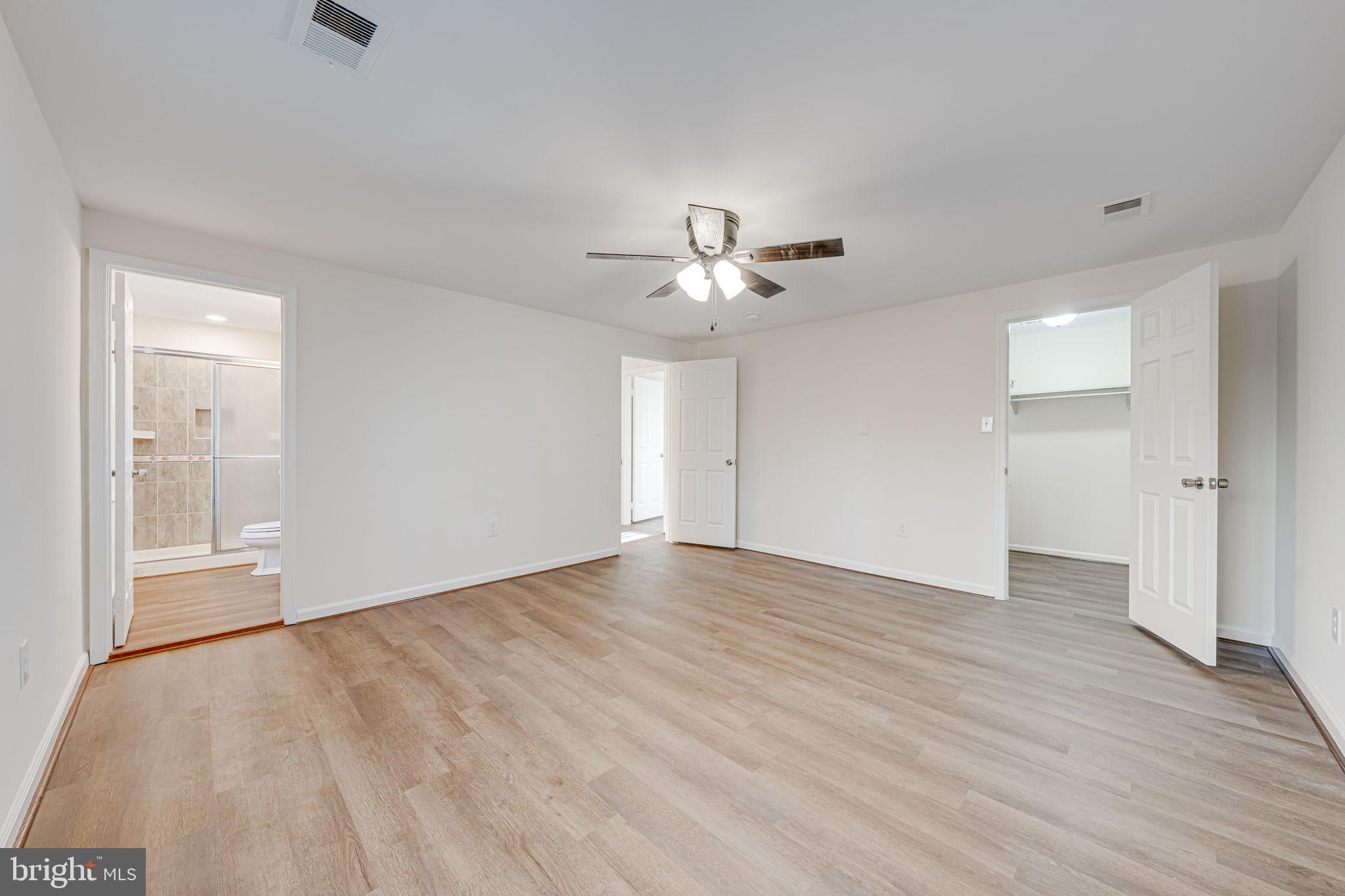 LAKE RIDGE - Residential