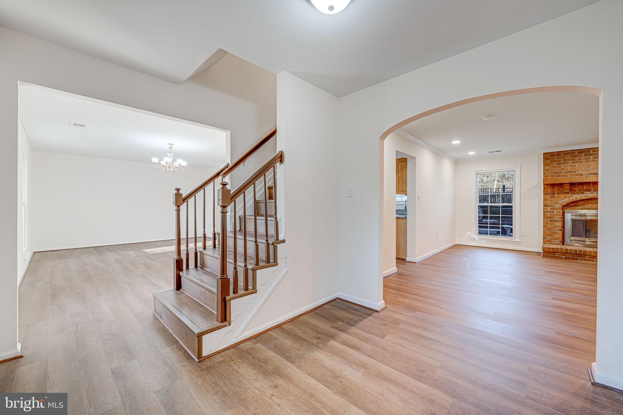 LAKE RIDGE - Residential