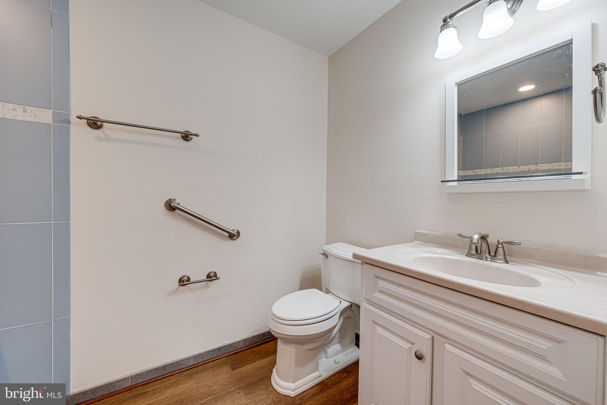 LAKE RIDGE - Residential