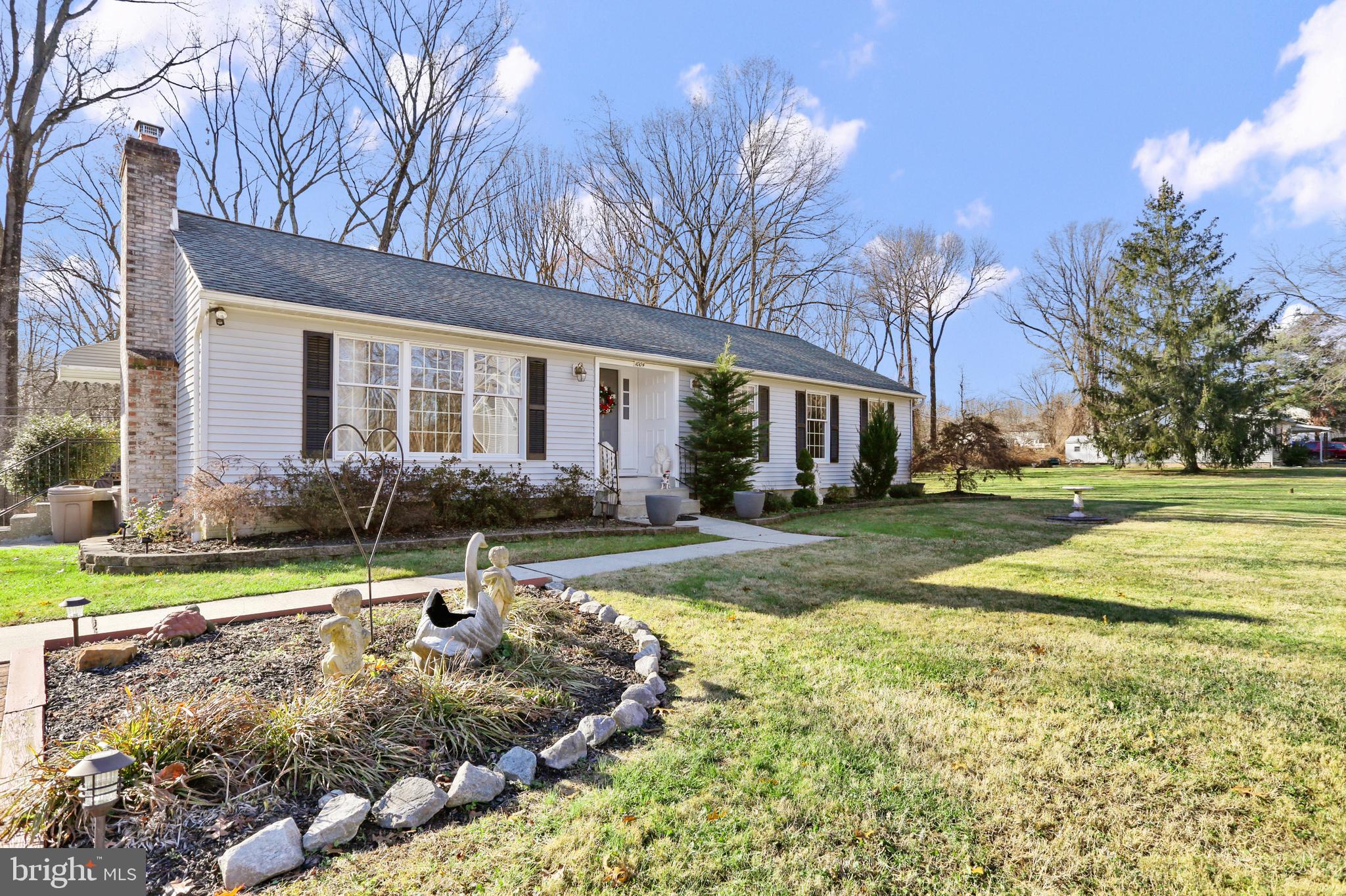 MIDDLE RIVER - Residential