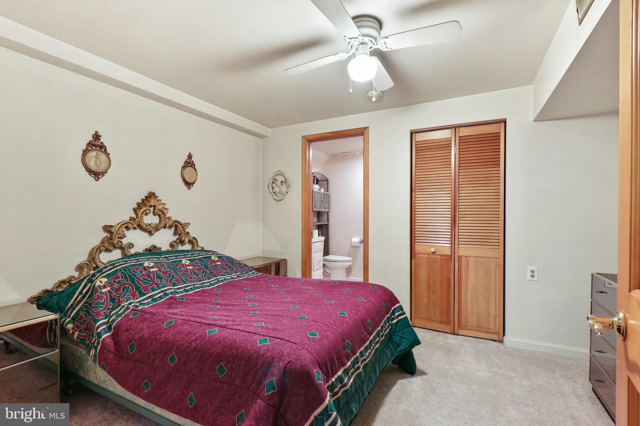 MIDDLE RIVER - Residential