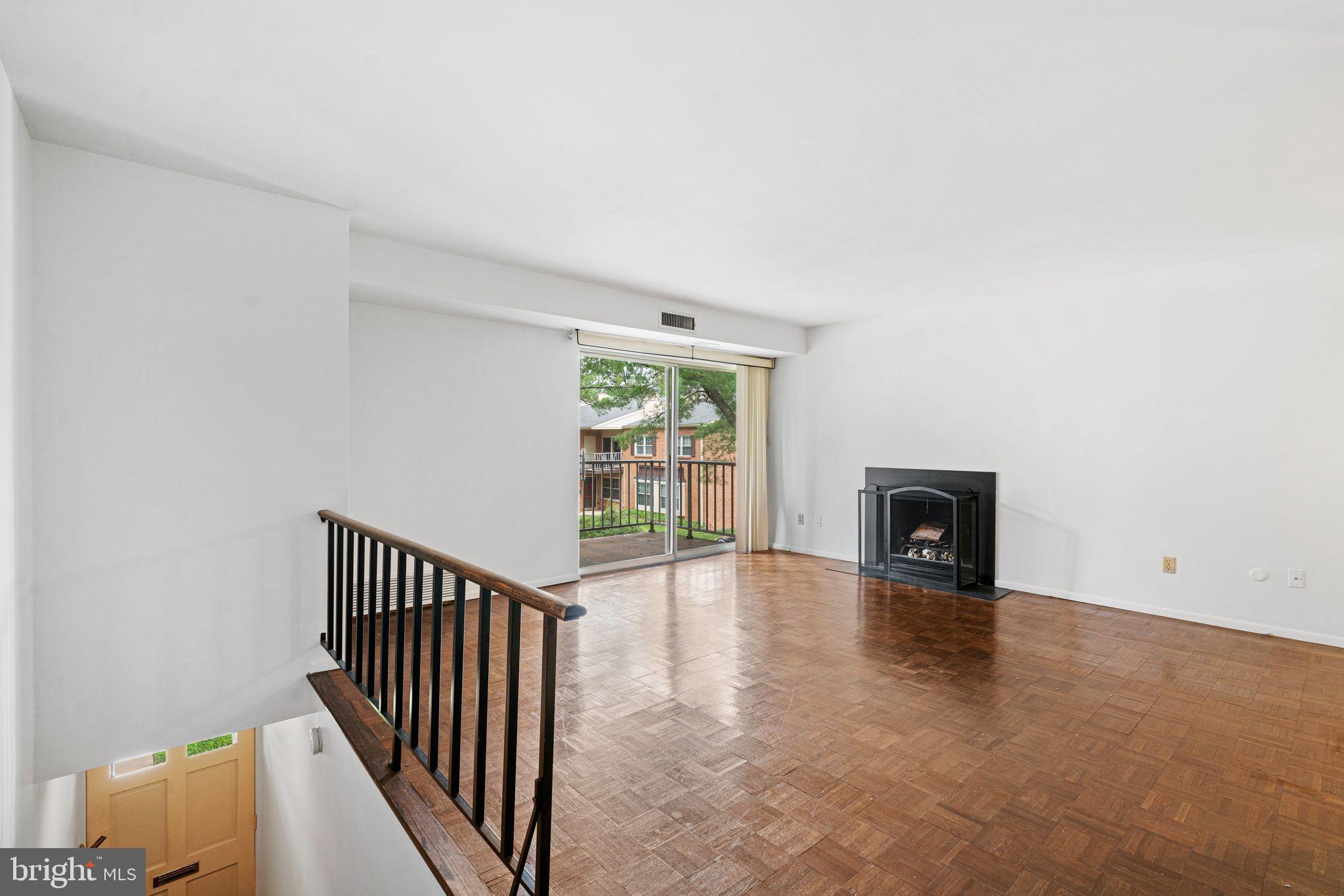 381 OLD FORGE XING 381