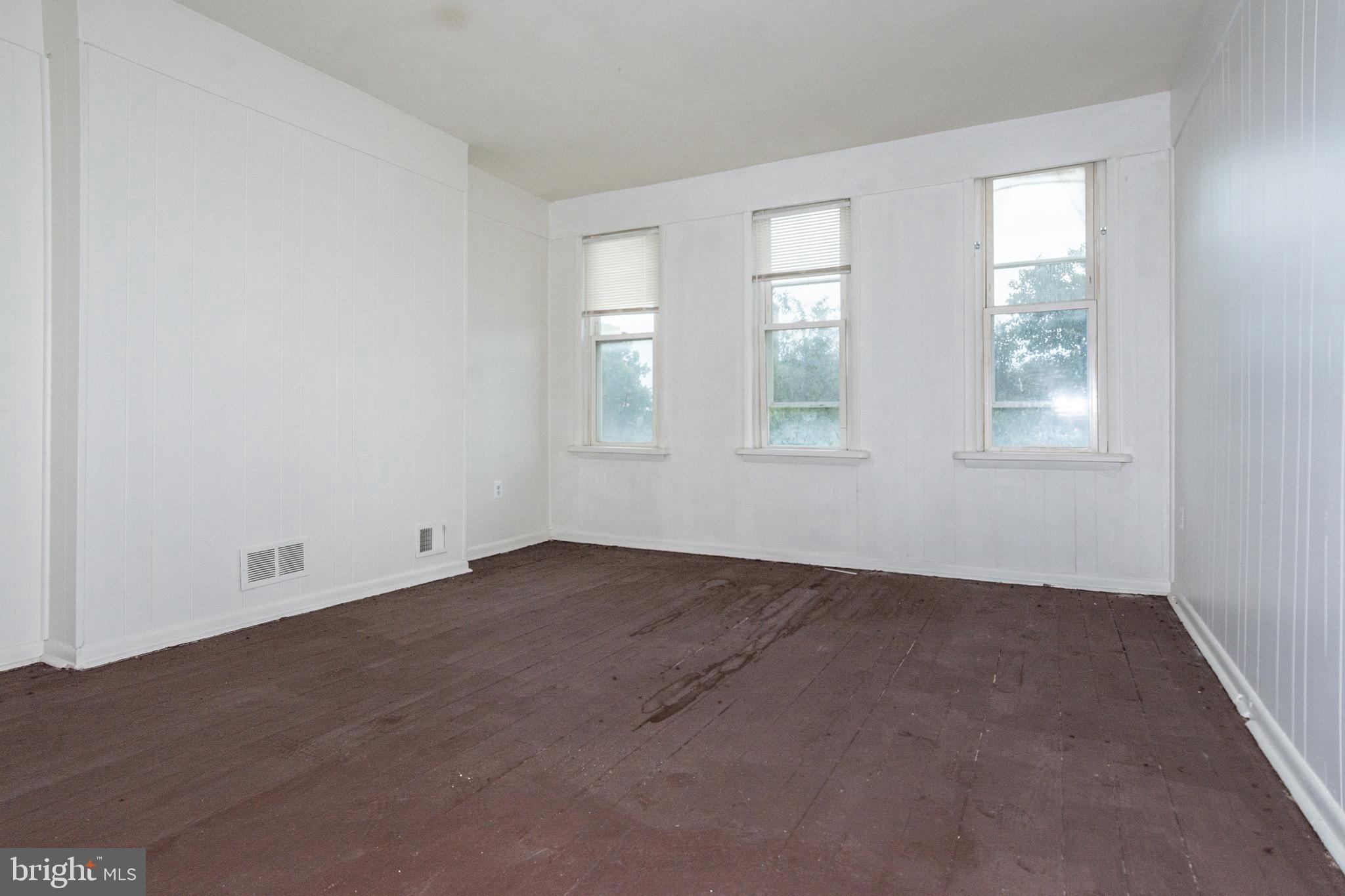 OLIVER - Residential