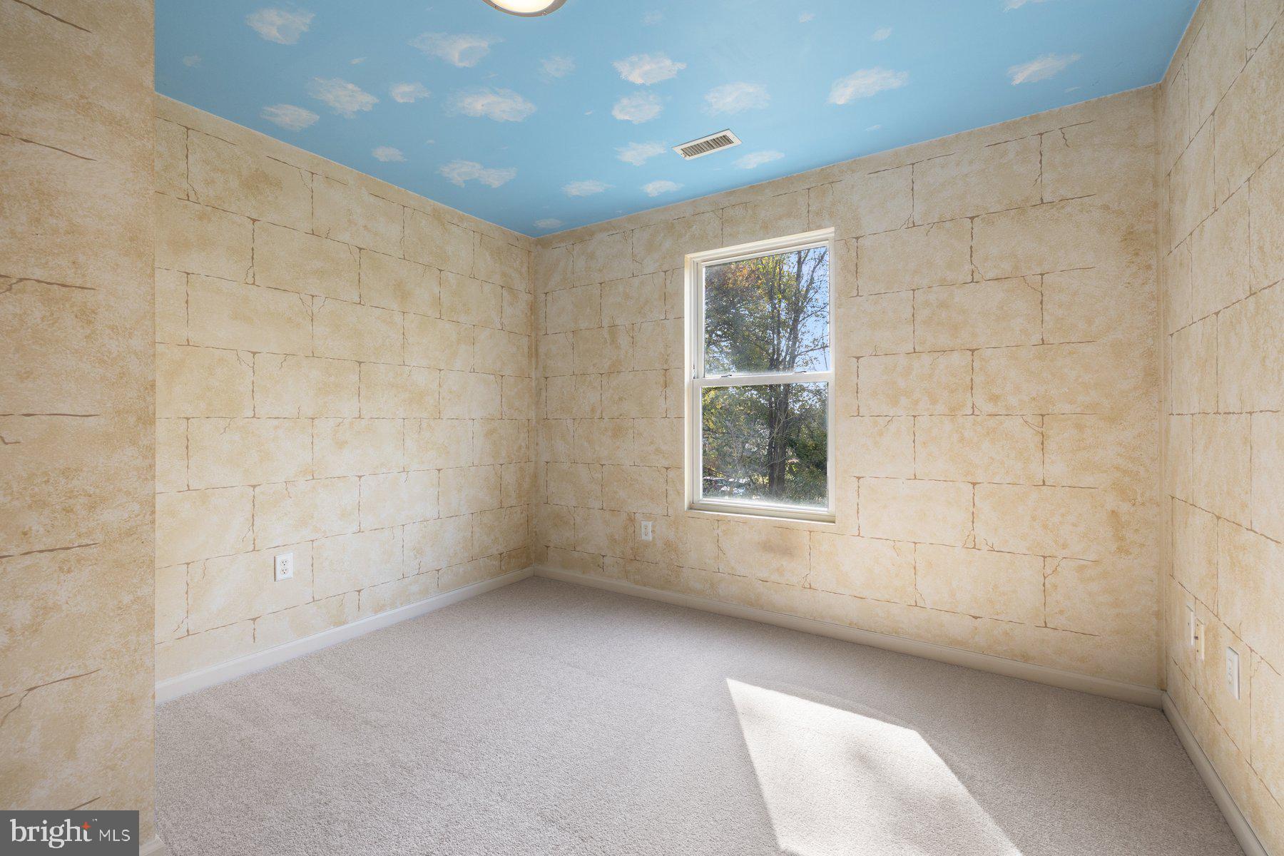 BRUNSWICK - Residential