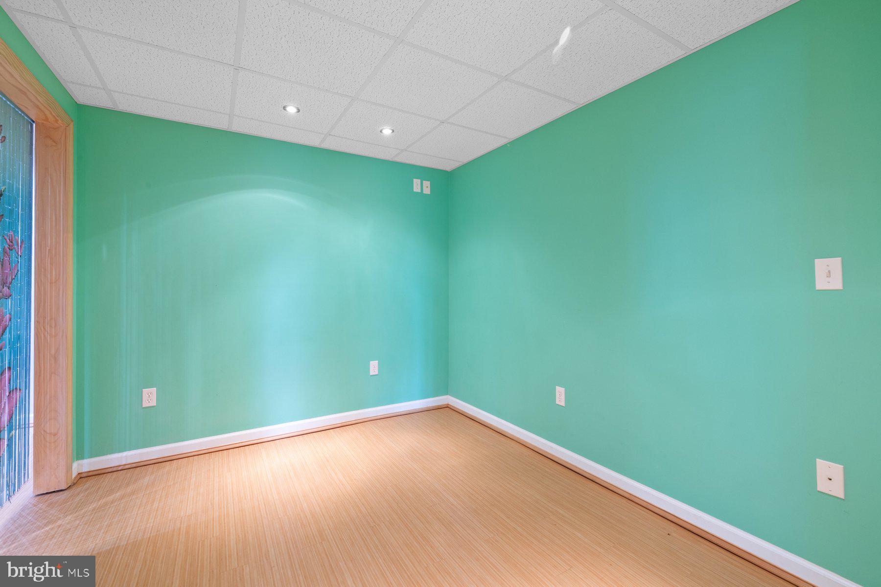 BRUNSWICK - Residential