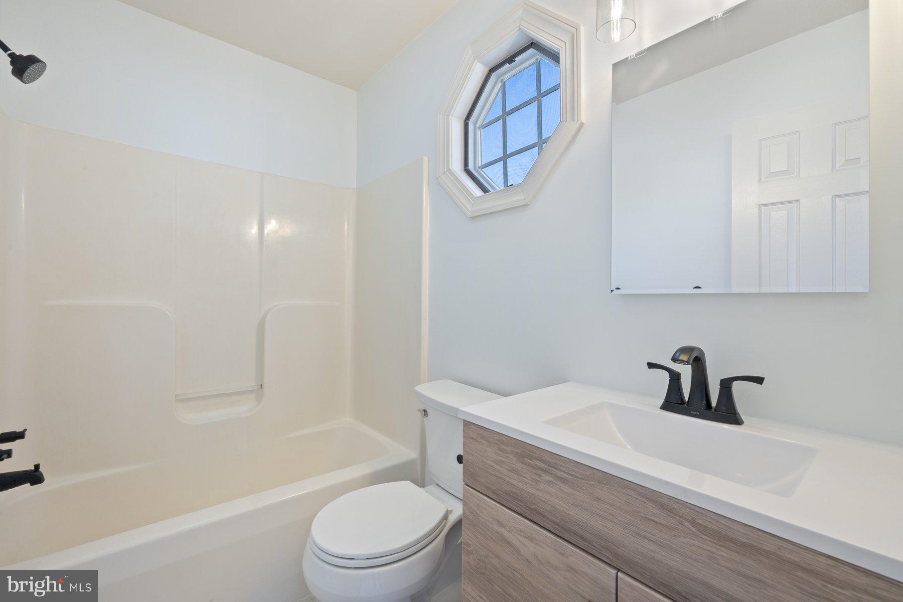 BRUNSWICK - Residential