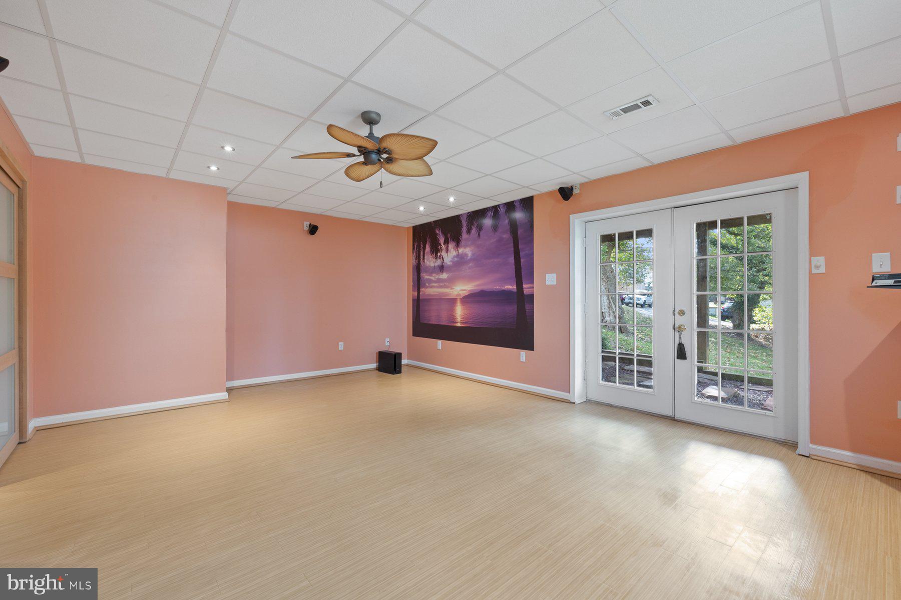 BRUNSWICK - Residential