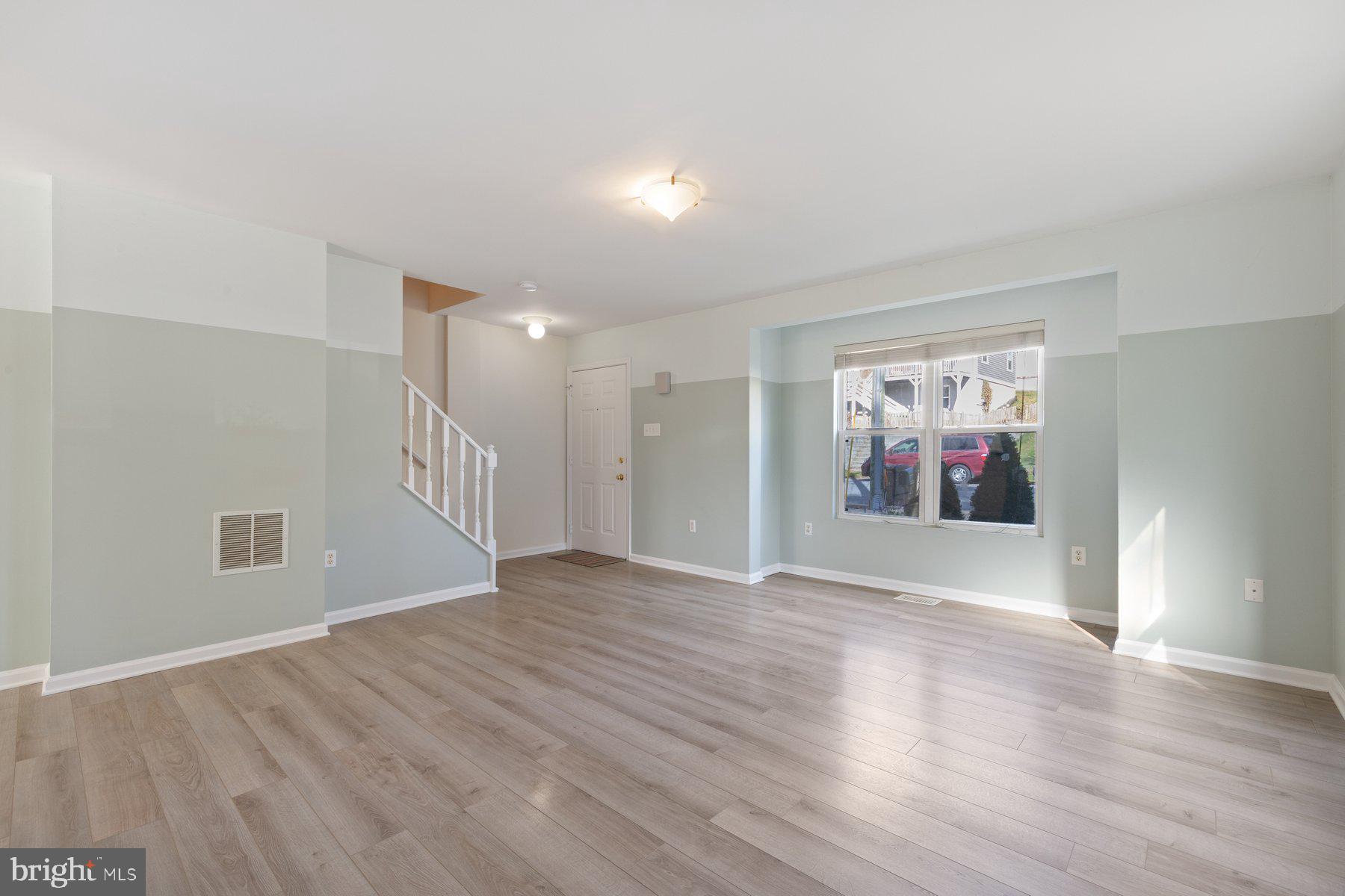 BRUNSWICK - Residential