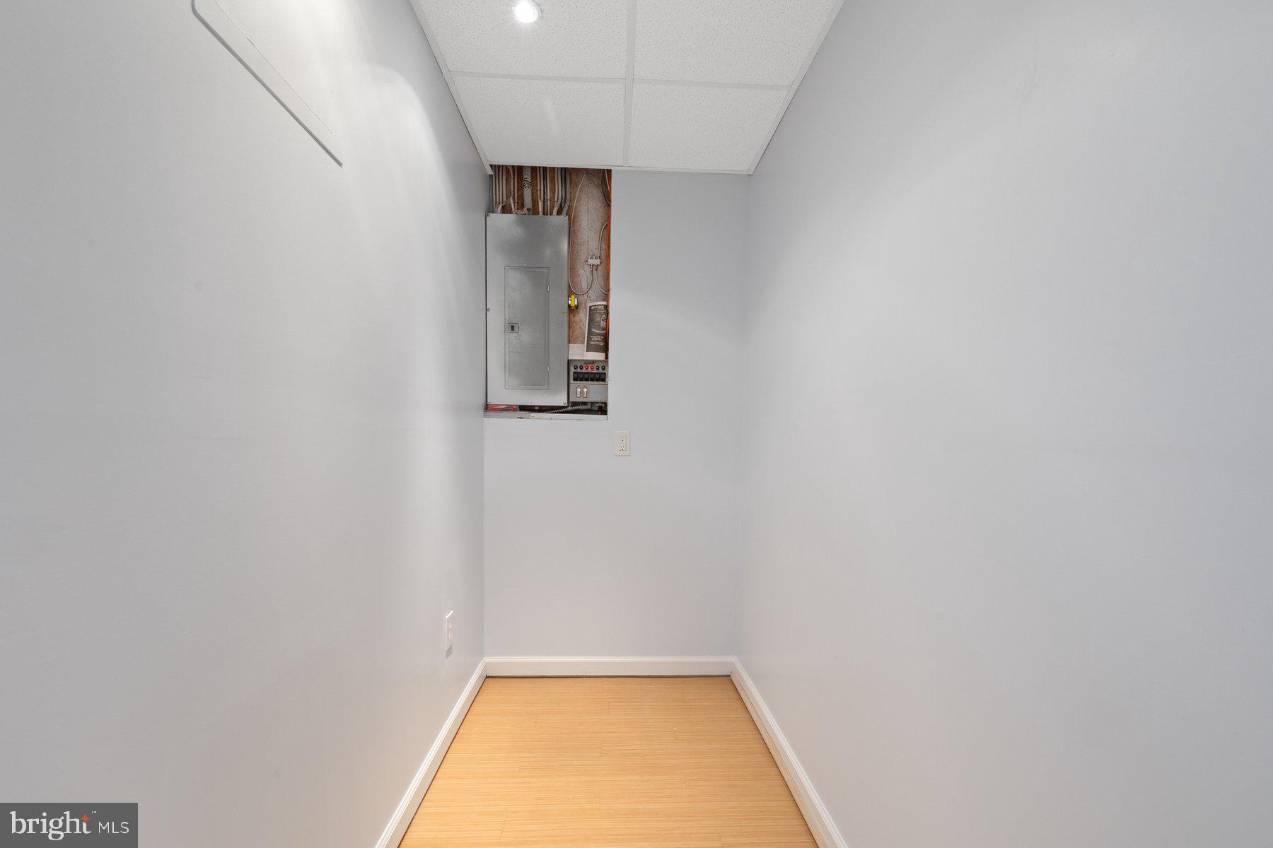 BRUNSWICK - Residential