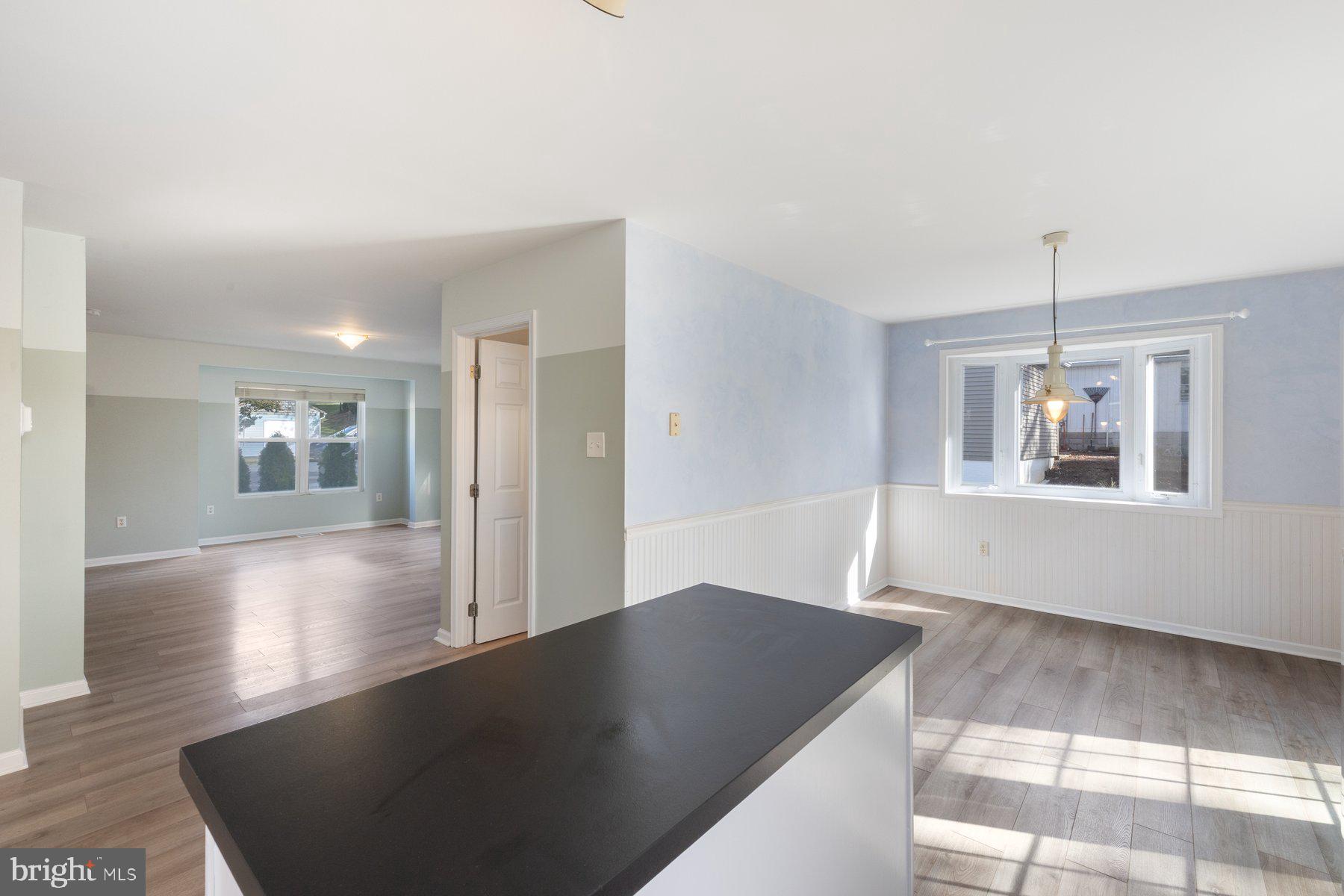 BRUNSWICK - Residential