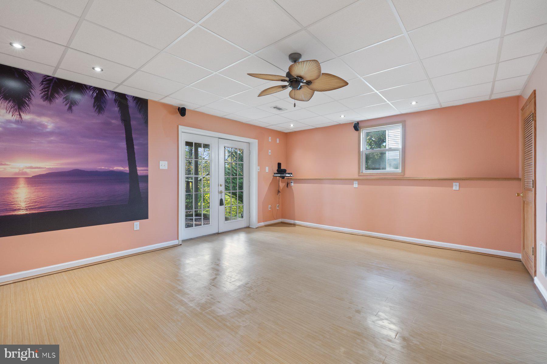 BRUNSWICK - Residential