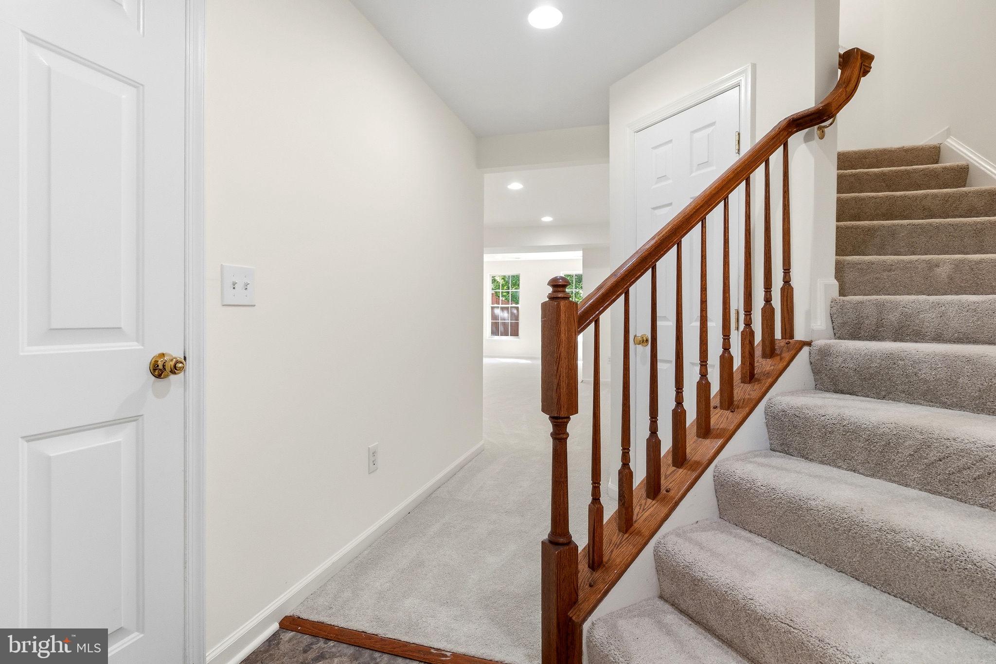 RIVERSIDE STATION - Residential