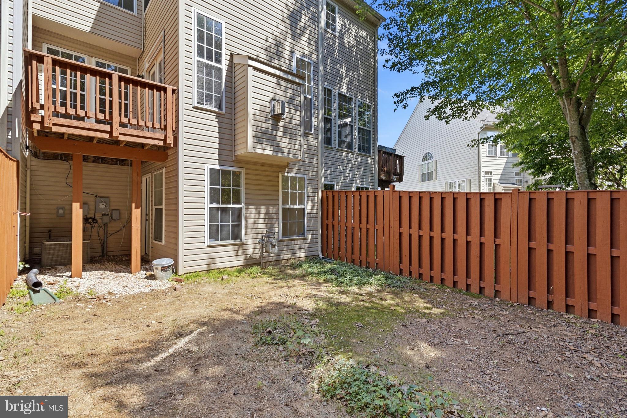 RIVERSIDE STATION - Residential