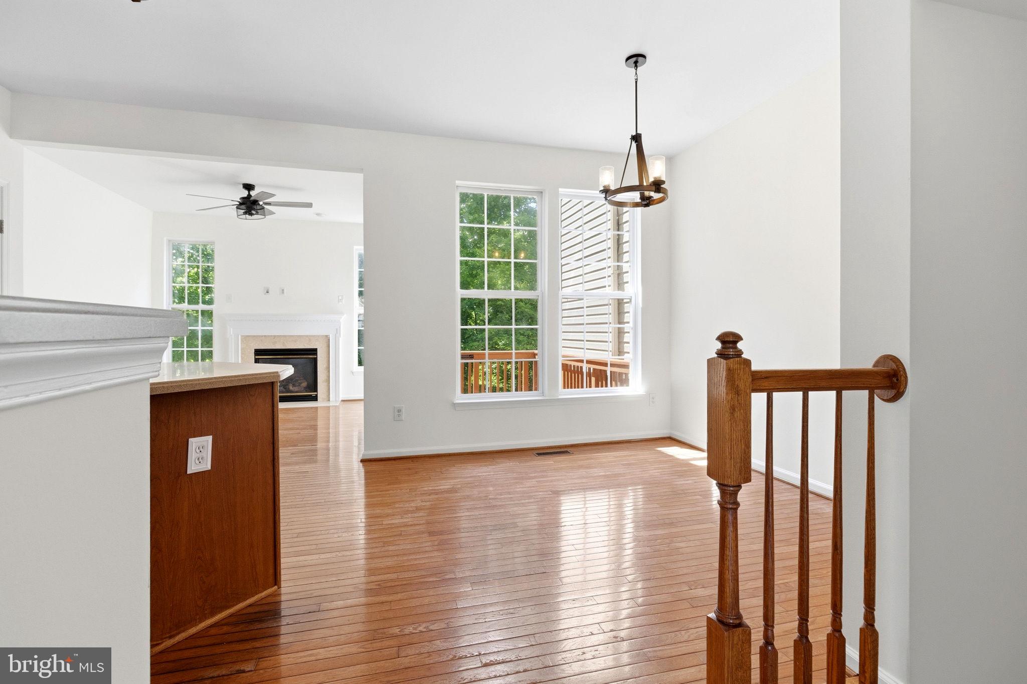 RIVERSIDE STATION - Residential
