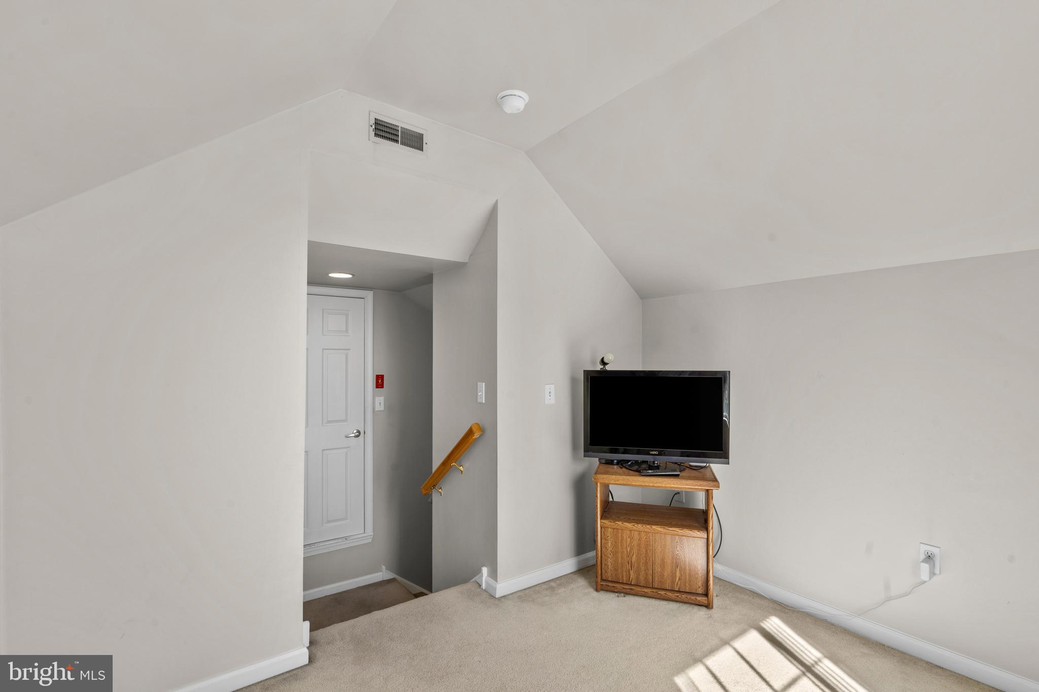 AVENROWE - Residential