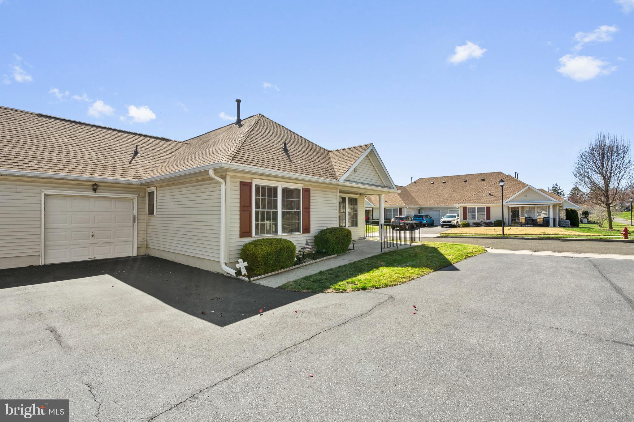 AVENROWE - Residential