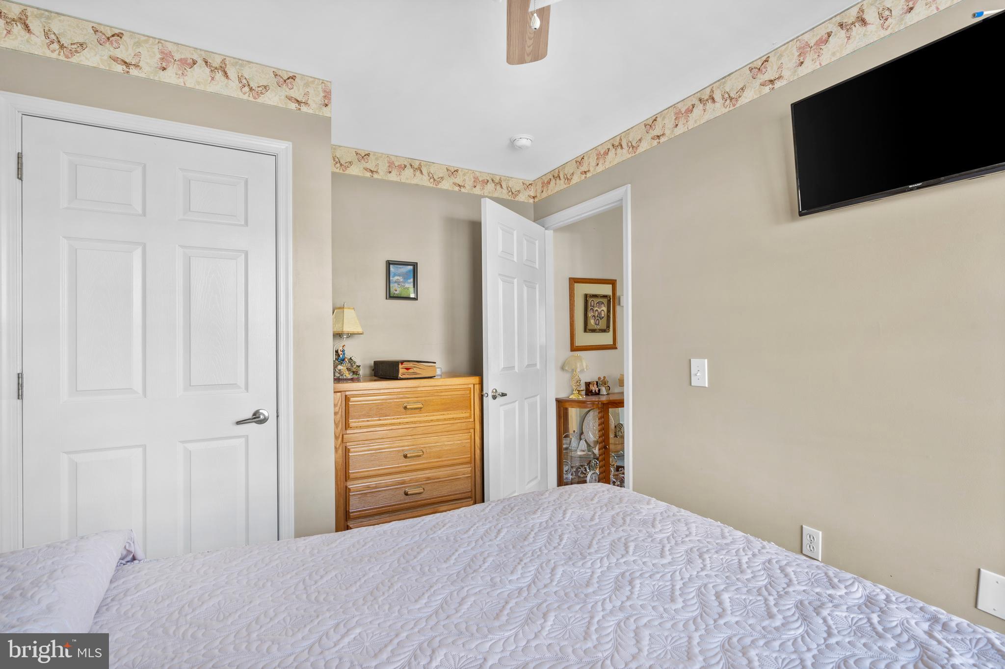 AVENROWE - Residential