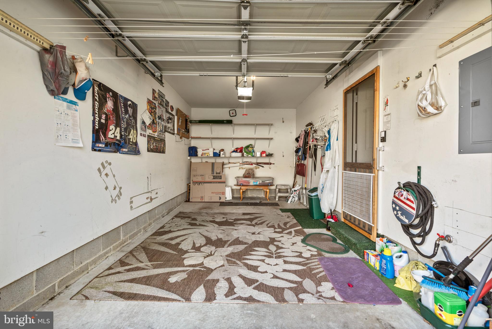 AVENROWE - Residential