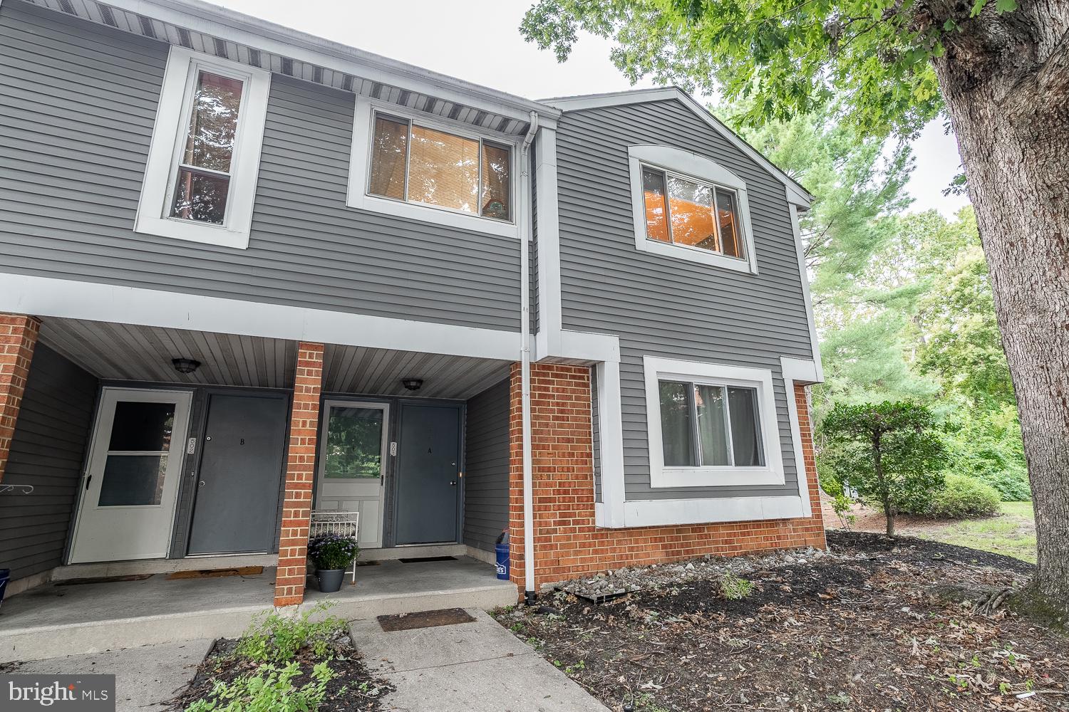 501 MULBERRY COVE B