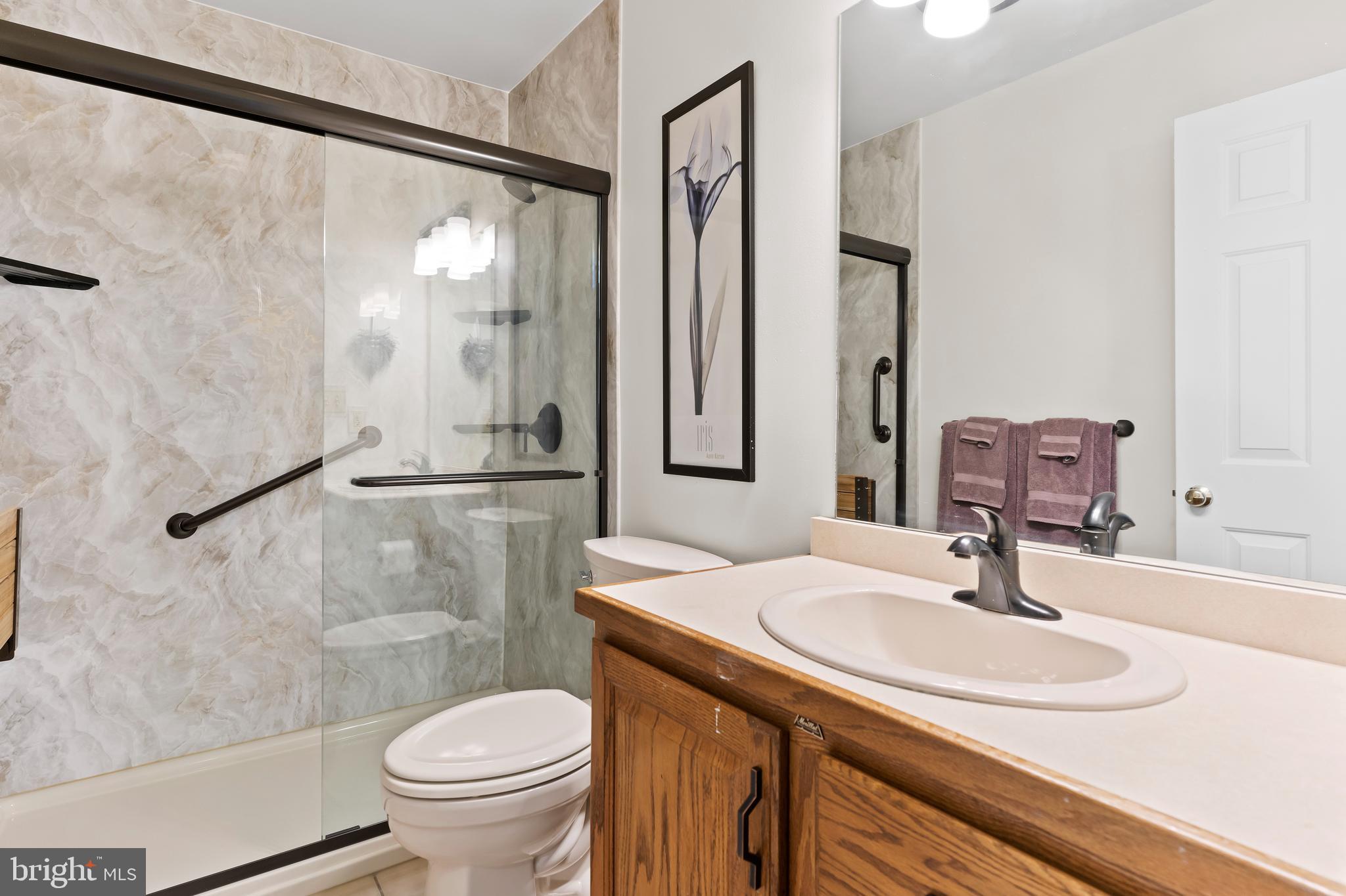 LOGANS RUN - Residential