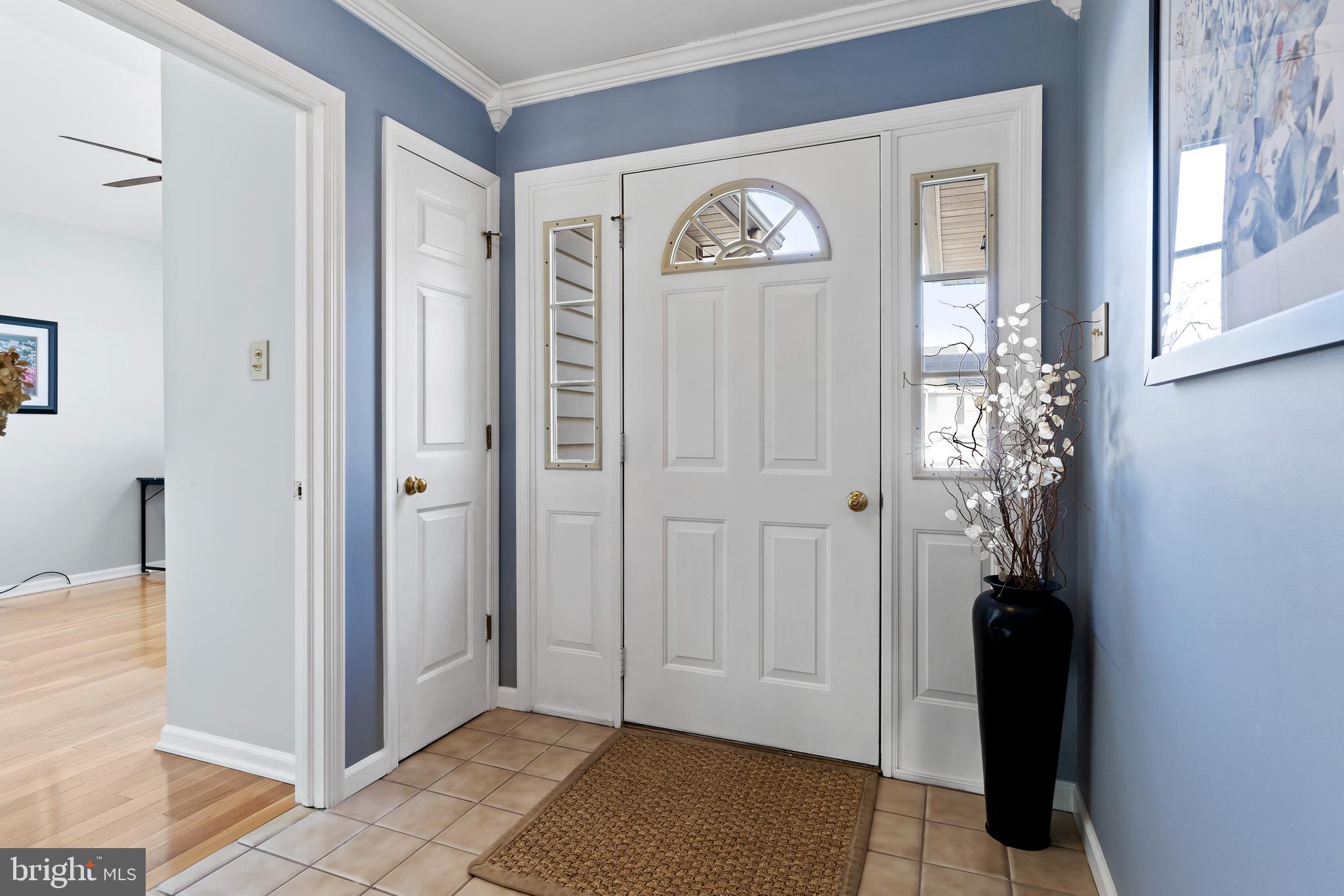 LOGANS RUN - Residential