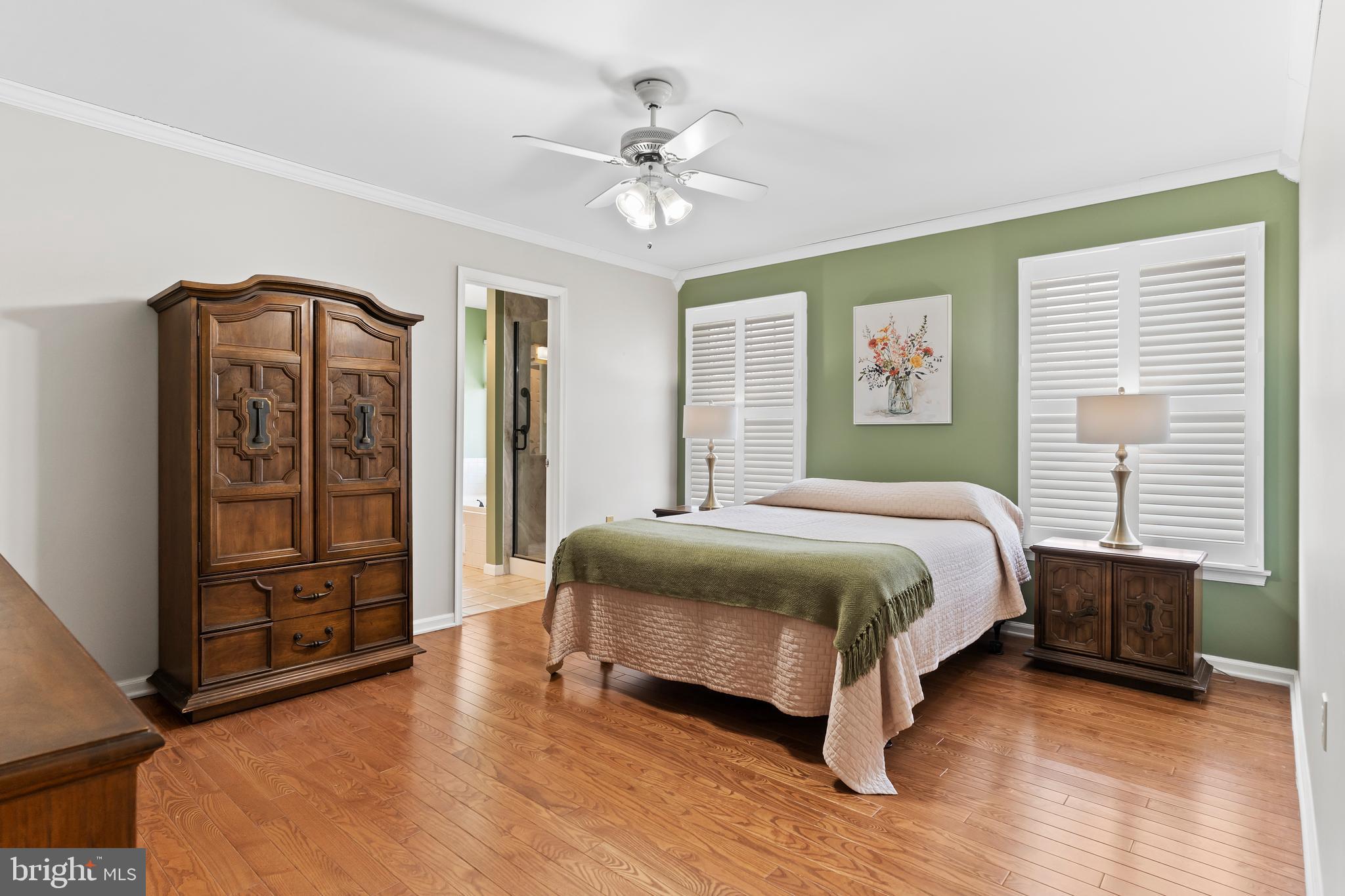 LOGANS RUN - Residential