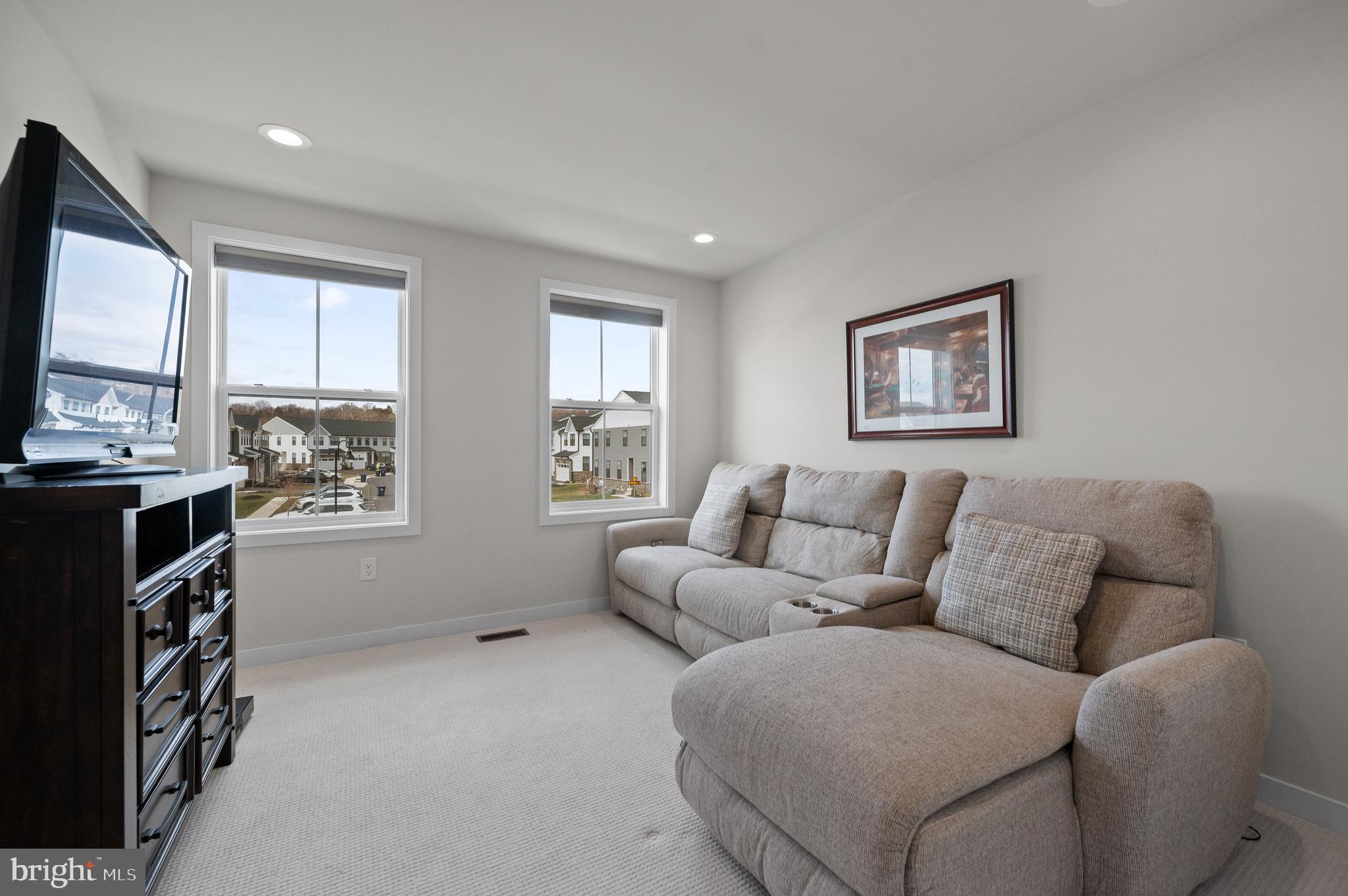 STONEBROOK AT UPPER MERION - Residential