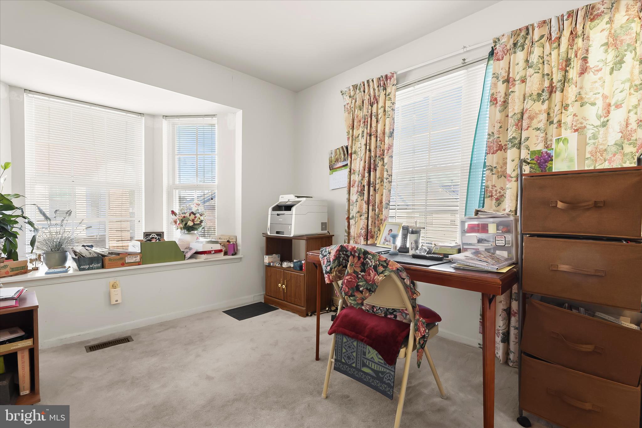 LYONS GATE - Residential