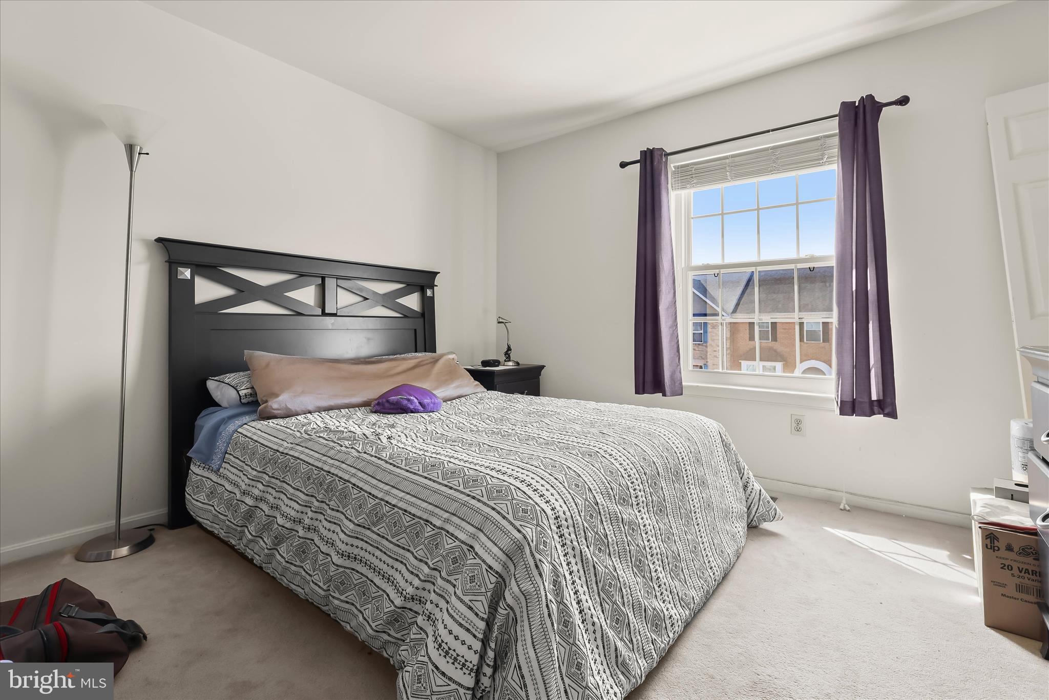 LYONS GATE - Residential