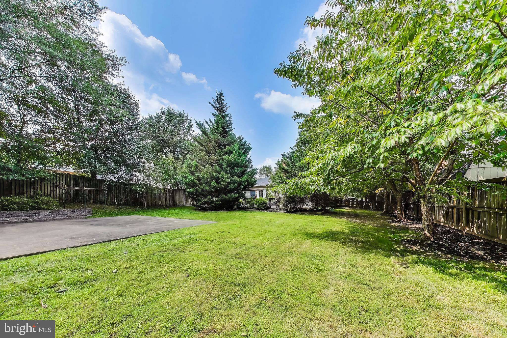 BRILYN PARK - Residential