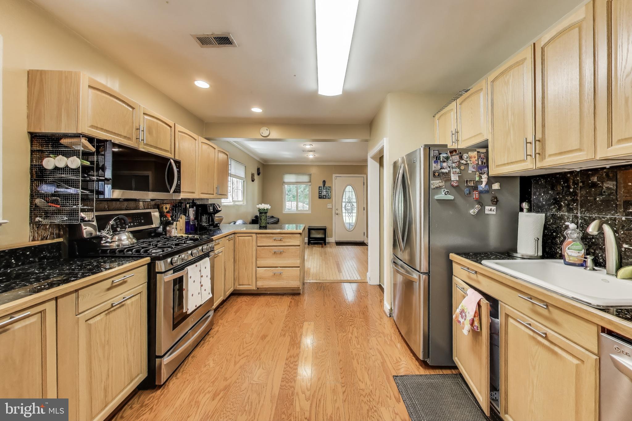 BRILYN PARK - Residential