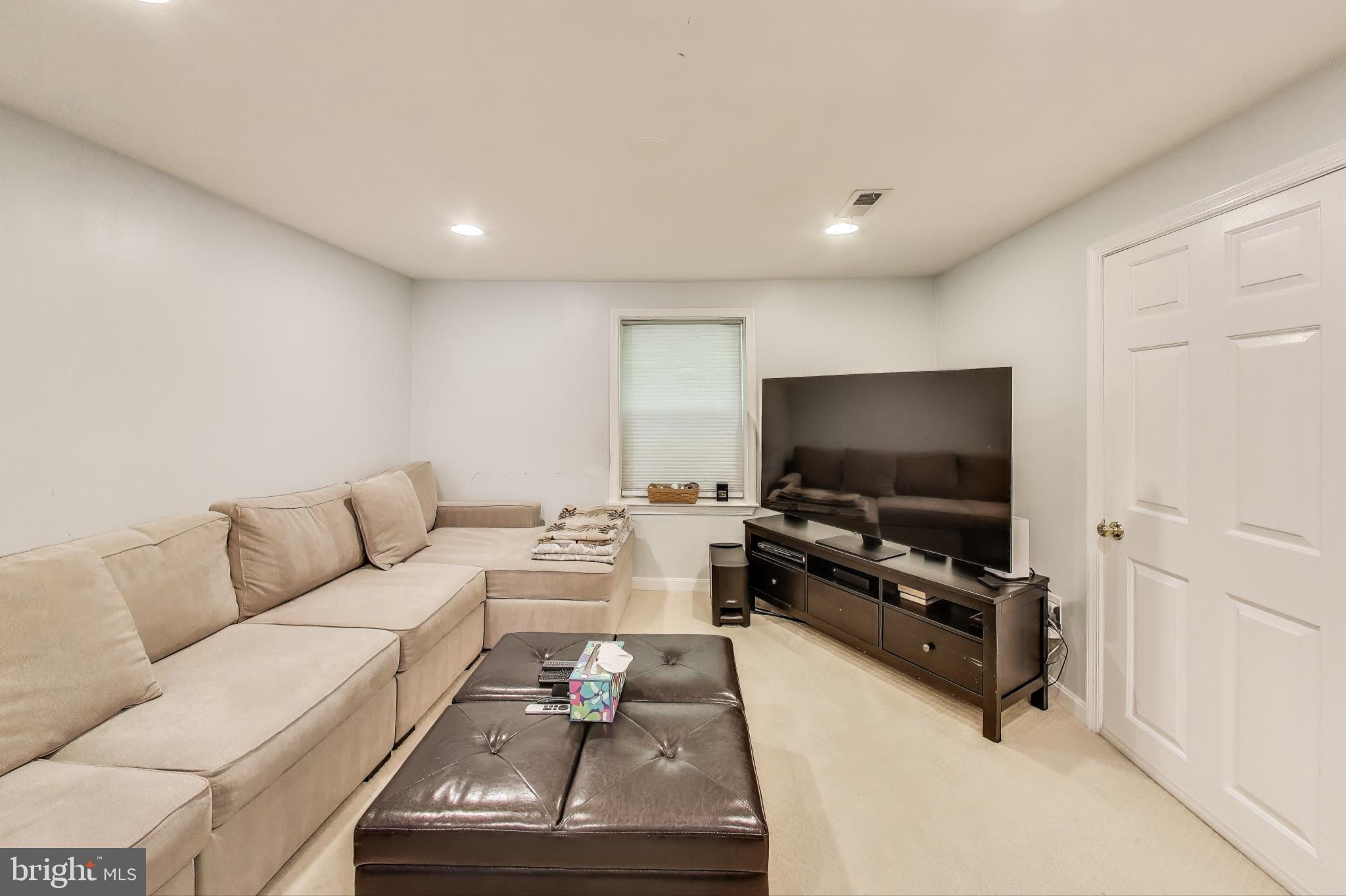 BRILYN PARK - Residential