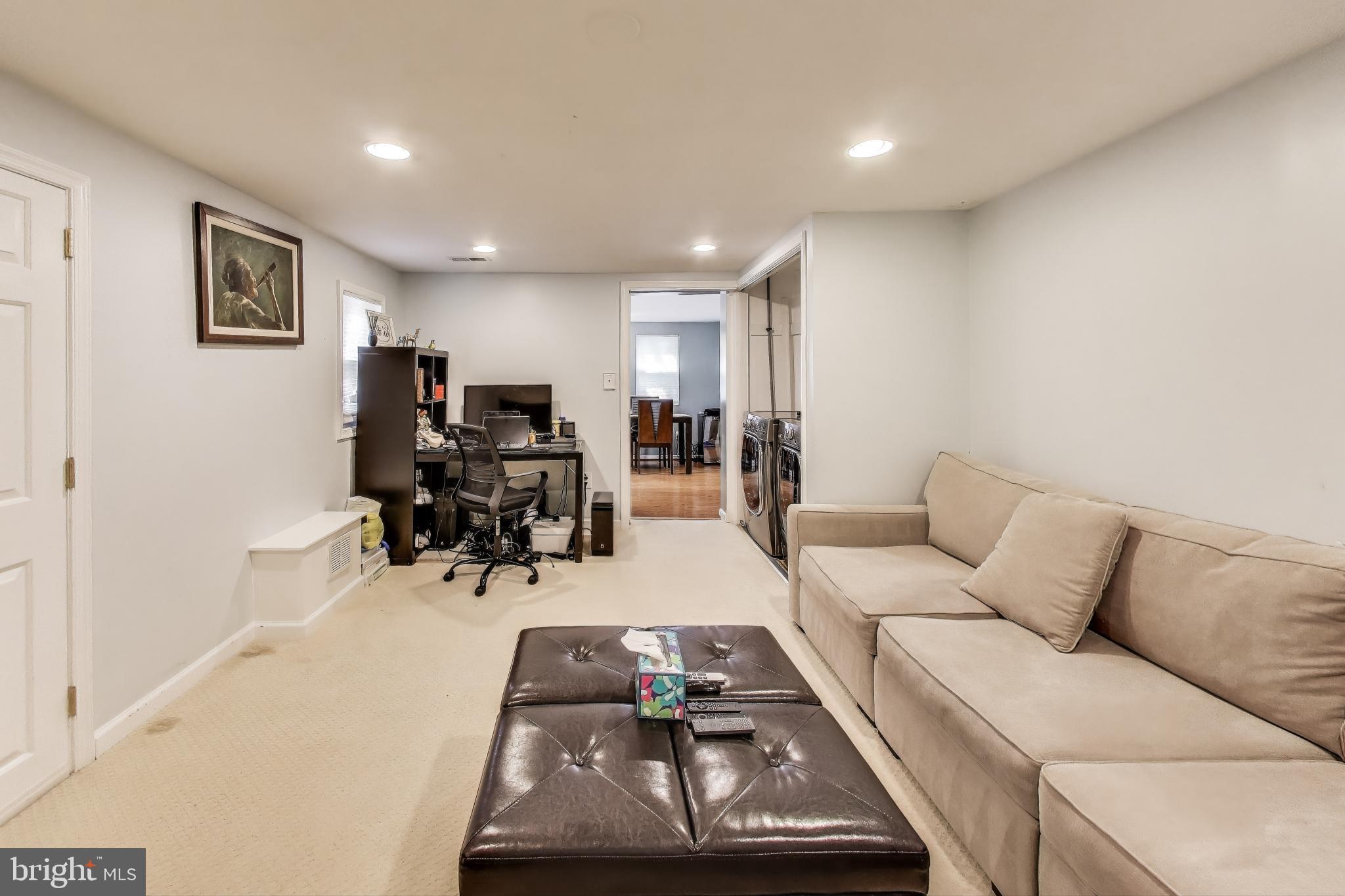 BRILYN PARK - Residential