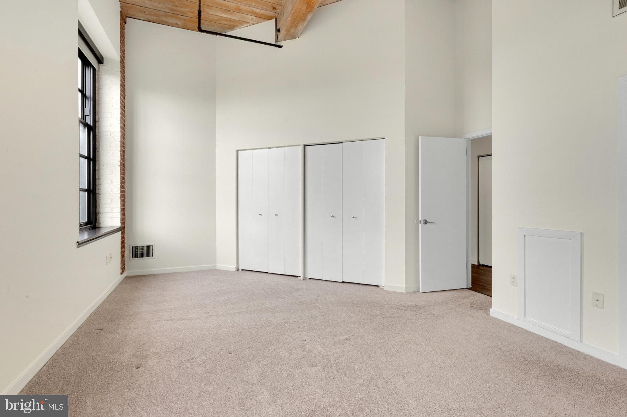 OLD CITY - Residential Lease