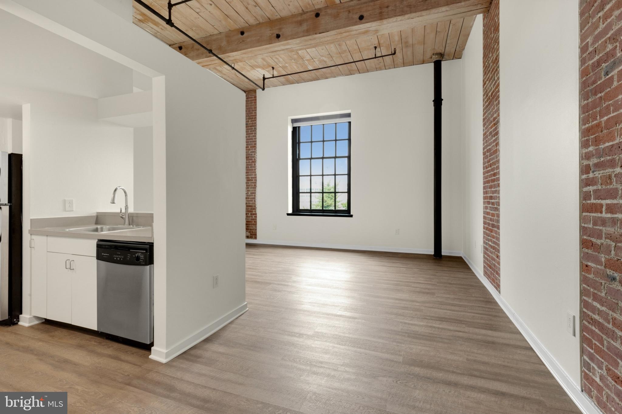 OLD CITY - Residential Lease